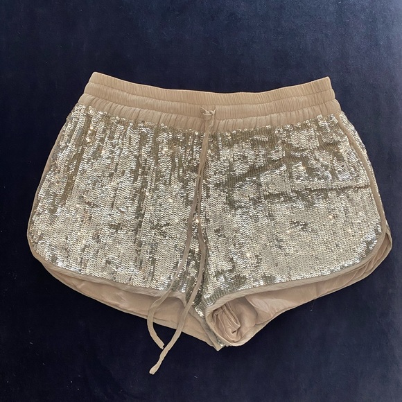 Haute Hippie Pants - Haute Hippie Sequin Shorts Size: Small